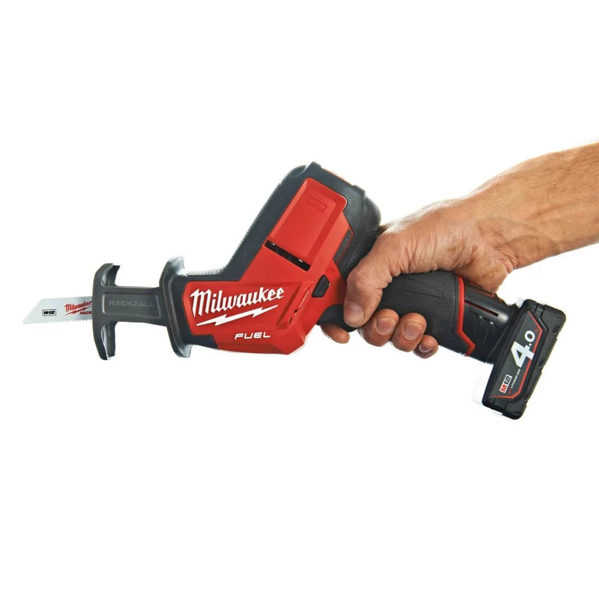 Milwaukee M12 CHZ - 0 M12 FUEL Sega universale compatta a batteria 12V solo corpo macchina - bricobox