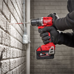 Milwaukee M18 BLPDRC - 502C Trapano a percussione compatto Brushless 18V 2x5Ah - bricobox