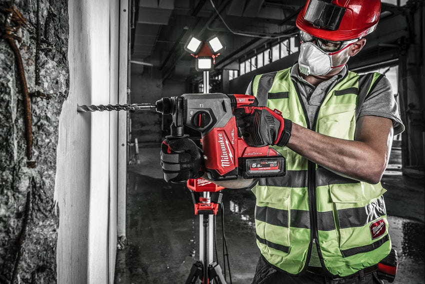 Milwaukee M18 ONEFH - 0X Tassellatore SDS - Plus 26 mm FUEL ONE - KEY 18V – Martello Tassellatore Professionale - bricobox