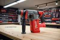 Tassellatore Milwaukee M18 BLHX - 502X 18V 5Ah – Potente, Affidabile e Professionale - bricobox